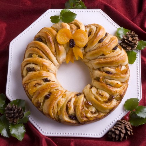 Fruit n Honey Sticky Buns Wreath