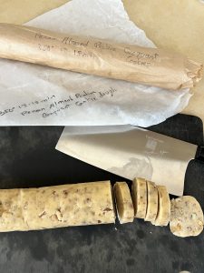 Slicing cookie dough